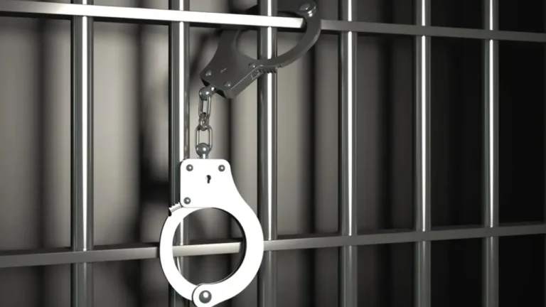 ARREST (1)