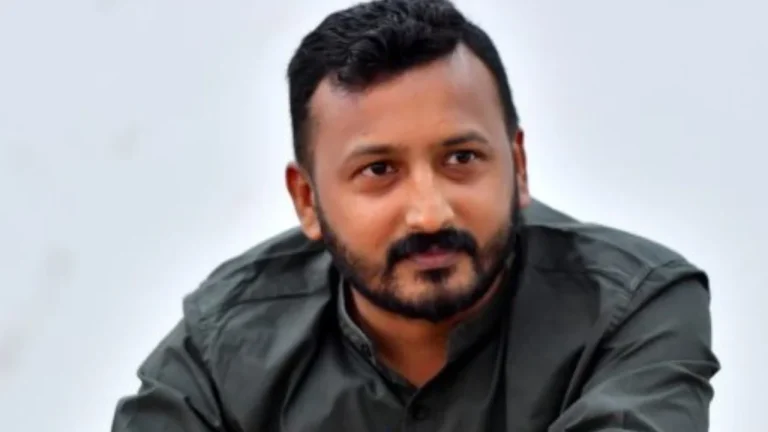 'അമ്മ നിന്നെ മറന്നിട്ടില്ല'; രാഹുല്‍ പിടിയിലായതിന് പിന്നാലെ കണ്ണീരണിയുന്ന കുറിപ്പുമായി അതിജീവിത; 'മാലാഖക്കുഞ്ഞുങ്ങള്‍ ക്ഷമിക്കട്ടെ'!