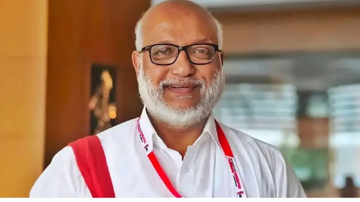 വി.എസ്. ജീവിച്ചിരുന്നെങ്കില്‍ പത്മ പുരസ്‌കാരം സ്വീകരിക്കില്ലായിരുന്നുവെന്ന് സിപിഎം ജനറല്‍ സെക്രട്ടറി എം.എ. ബേബി;  ഇത്തരം പുരസ്‌കാരങ്ങള്‍ സ്വീകരിക്കുന്ന രീതി പാര്‍ട്ടിക്കില്ല; പൊതുപ്രവര്‍ത്തനം ജനങ്ങള്‍ക്ക് വേണ്ടിയുളളത്