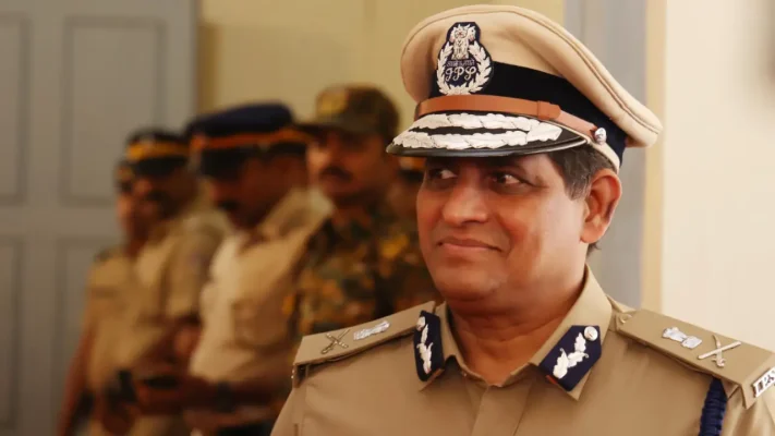 ഡി.ജി.പി റവാഡ ചന്ദ്രശേഖറിന്റെ കാലാവധി നീട്ടി ; വിരമിക്കല്‍ ഒരു വര്‍ഷം കൂടി നീട്ടി നല്‍കി സര്‍ക്കാര്‍