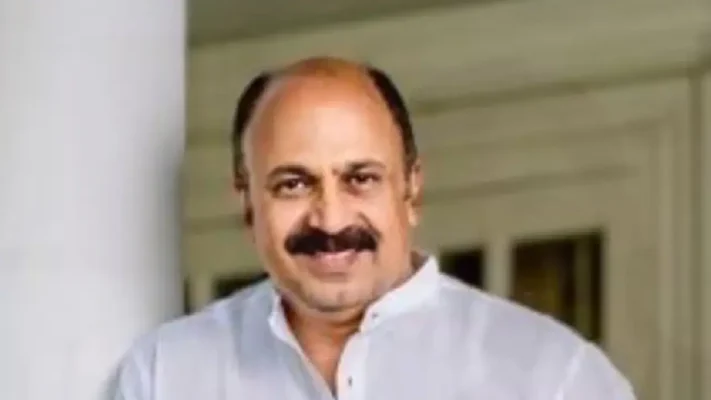 നടൻ സിദ്ദീഖ് ഷാർജയിലേക്ക്! കുറ്റപത്രം സമർപ്പിച്ചതിന് പിന്നാലെ പാസ്‌പോർട്ട് തിരികെ നൽകി കോടതി; ‘രാജകീയം’ ഷോയിൽ പങ്കെടുക്കാൻ അനുമതി