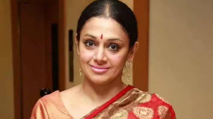 പ്രഖ്യാപനം കഴിഞ്ഞ് വര്‍ഷങ്ങള്‍ കഴിഞ്ഞിട്ടും ശോഭനയുള്‍പ്പെടെയുളളവര്‍ക്ക് ഡിലിറ്റ് നല്‍കാതെ കാലടി വാഴ്‌സിറ്റി
