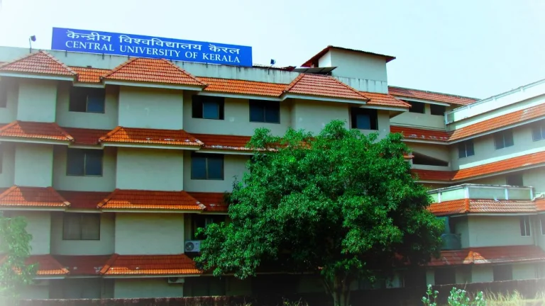 സർക്കാരിന്റെ അലംഭാവം; തിരുവനന്തപുരത്തെ കേന്ദ്ര സർവകലാശാലാ ക്യാമ്പസ് നഷ്ടമാകുമോ? ഫയൽ ചുവപ്പുനാടയിൽ