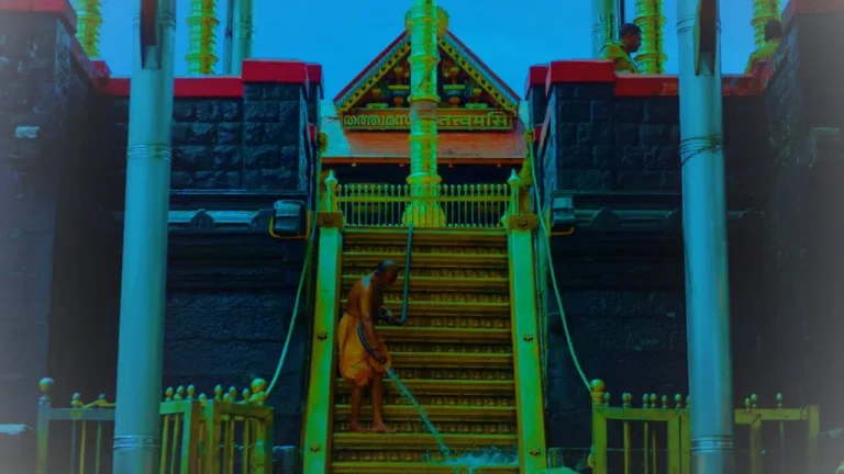 വിടാതെ പിന്തുടരുന്ന ശബരിമല പ്രശ്‌നങ്ങള്‍ സി.പി.എമ്മിന്റെയും ഇടതുമുന്നണിയുടെയൂം ഉറക്കം കെടുത്തുന്നു