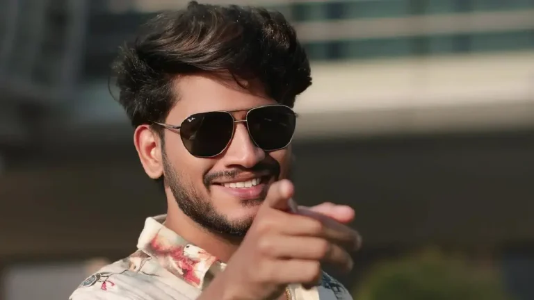 akhil