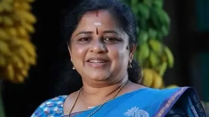 മഹിളാ കോൺഗ്രസ് നേതാവ് ആർ. രശ്മി ബിജെപിയിലേക്ക്; രാജീവ് ചന്ദ്രശേഖറുമായി ഇന്ന് കൂടിക്കാഴ്ച നടത്തും.