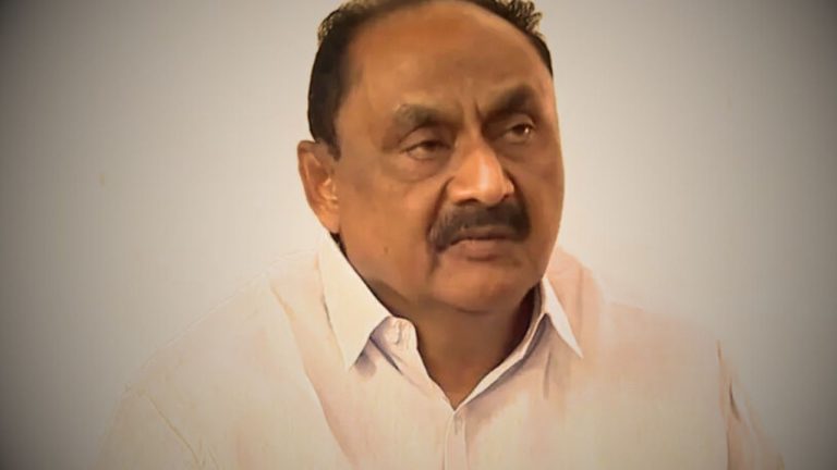 വി സുരേന്ദ്രൻ പിള്ള ആർ.ജെ.ഡിയിലേക്ക് മടങ്ങിയെത്തി; രാജി പിൻവലിച്ചു