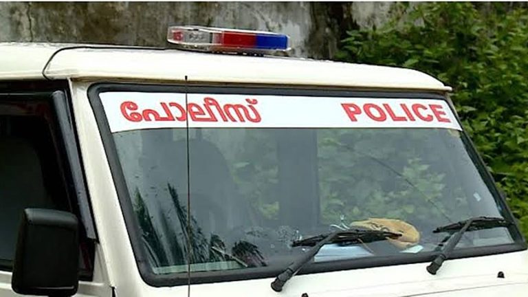 രാജസ്ഥാനിലെ തിരഞ്ഞെടുപ്പ് ഡ്യൂട്ടിക്കായുള്ള യാത്രയ്ക്കിടെ പൊലീസുകാരന്റെ പിസ്റ്റളും വെടിയുണ്ടകളും അടങ്ങിയ ബാഗ് നഷ്ടപ്പെട്ടു; താക്കീത് കമാന്‍ഡന്റിനും; ആ ബാഗ് വലിച്ചെറിഞ്ഞതോ?