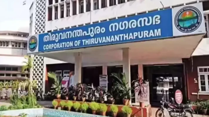 ആറ്റുകാൽ പൊങ്കാല മാലിന്യനീക്കത്തിൽ വീഴ്ച: തിരുവനന്തപുരം നഗരസഭയിലെ അഞ്ച് ഉദ്യോഗസ്ഥർക്കെതിരെ നടപടി; സ്ഥലംമാറ്റി.