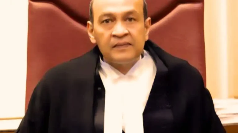 ഇംപീച്ച്‌മെന്റ് നടപടികൾക്കിടെ അപ്രതീക്ഷിത നീക്കം; ജസ്റ്റിസ് യശ്വന്ത് വർമ്മ സ്ഥാനം ഒഴിഞ്ഞു