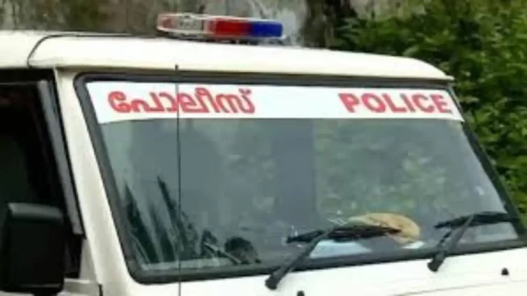 മുന്‍പും 'പ്രശ്‌നക്കാരന്‍'; സുരക്ഷാ വലയത്തില്‍ 'മദ്യപിച്ചുള്ള' പരാക്രമം; പ്രധാനമന്ത്രിയുടെ സുരക്ഷാ ഡ്യൂട്ടിക്കിടെ മദ്യപിച്ച് ബഹളം; പ്രൊബേഷനറി എസ്.ഐക്ക് സസ്പെന്‍ഷന്‍; ഇതി തൊപ്പി കിട്ടാന്‍ ഇടയില്ല