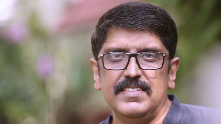 ഒരിക്കല്‍ അധികാരത്തില്‍ ഇരുന്നാല്‍ അത് വിട്ടൊഴിയാന്‍ മടിക്കുന്ന ആധുനിക സംഘടനാ ശൈലികള്‍ക്കിടയിലാണ് 'പുതിയ നേതൃത്വം വരട്ടെ' എന്ന നിലപാടില്‍ മാതൃകാപരമായ പടിയിറക്കം; ഫെഫ്കയുടെ നട്ടെല്ല് ബി. ഉണ്ണികൃഷ്ണന്‍ പടിയിറങ്ങുമ്പോള്‍