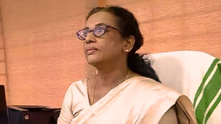 പുസ്തക പ്രകാശന വിവാദം മുതൽ പരീക്ഷാ ക്രമക്കേട് വരെ; സംസ്‌കൃത സർവ്വകലാശാലയിൽ ഡോ. ലിസി മാത്യുവിനെതിരെ നടപടി