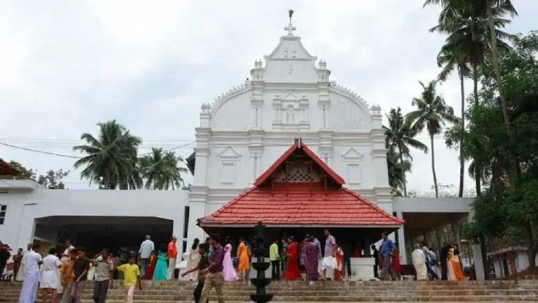 kadamattom church