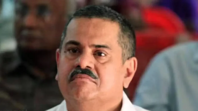 KM Abraham