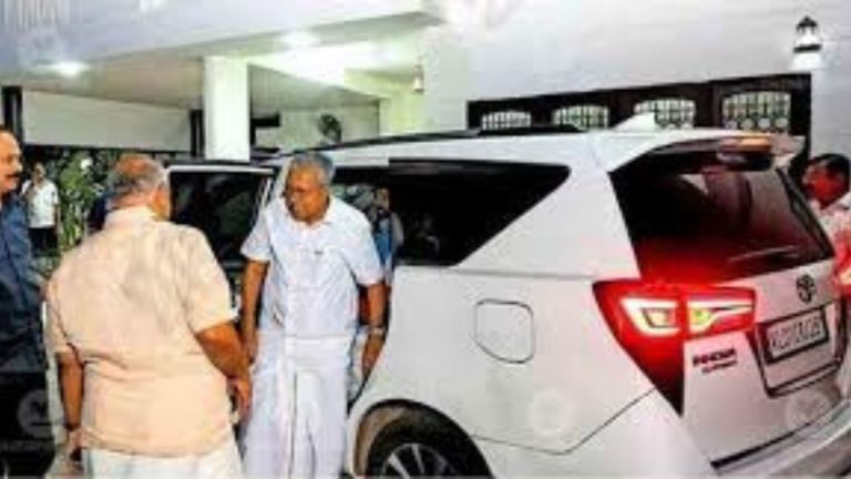 സിപിഎം ഫ്ളാറ്റിലേക്ക് പിണറായി ഇല്ല; പുതിയ താവളം ബേക്കറി ജങ്ഷനിലെ വാടകവീട്; വീട് എടുത്തത് മരുമകന്‍ റിയാസ്; പിണറായി പ്രതിപക്ഷ നേതാവാകില്ലേ?