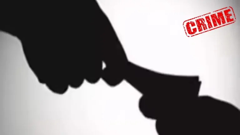 കൈക്കൂലി കേസ്: മണ്ണാർക്കാട് മുൻ അസിസ്റ്റന്റ് ലേബർ ഓഫീസർക്ക് നാല് വർഷം തടവും പിഴയും