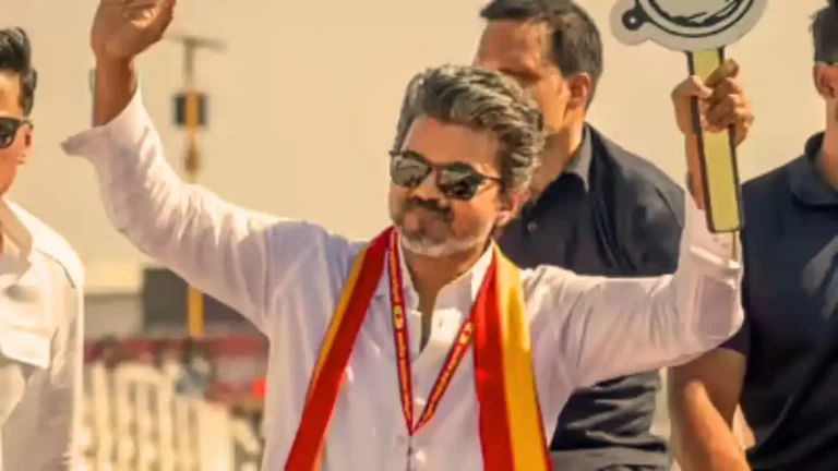 ജനവികാരം വിജയ്ക്ക് അനുകൂലമായതിനാല്‍ അദ്ദേഹത്തെ താഴെയിറക്കി മറ്റൊരു തിരഞ്ഞെടുപ്പിലേക്ക് പോകാന്‍ ദ്രവിഡ പാര്‍ട്ടികള്‍ തയ്യാറാകില്ല; തമിഴ്നാട്ടില്‍ വിജയ് തരംഗം; 108 സീറ്റുമായി വലിയ ഒറ്റകക്ഷി; ന്യൂനപക്ഷ സര്‍ക്കാര്‍ രൂപീകരിക്കാന്‍ നീക്കം