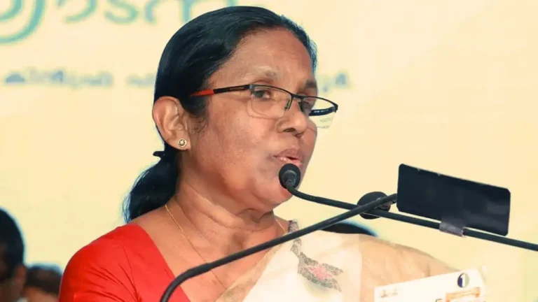 ഭരണവിരുദ്ധ തരംഗമോ അതോ ഉള്‍പ്പാര്‍ട്ടി പോരോ? 'ജയിക്കില്ലെന്ന് അറിയാമായിരുന്നു, എന്നിട്ടും നിര്‍ബന്ധിച്ച് മത്സരിപ്പിച്ചു'; തോല്‍വിയില്‍ പൊട്ടിത്തെറിച്ച് കെ.കെ. ശൈലജ; കണ്ണൂരിലെ കോട്ടകള്‍ തകര്‍ന്നപ്പോള്‍ വീണത് ഇടതുപക്ഷത്തിന്റെ ജനപ്രിയ മുഖം