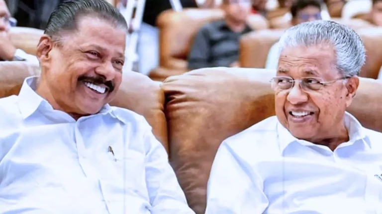 'കടിച്ചാല്‍ പൊട്ടാത്ത ഡയലോഗ് പറഞ്ഞ് ഗോവിന്ദന്‍ പാര്‍ട്ടിയെ ട്രോളന്മാര്‍ക്ക് ഇട്ടുകൊടുത്തു'; സ്വന്തം തട്ടകത്തില്‍ പിണറായിക്കും സംസ്ഥാന സെക്രട്ടറിക്കുമെതിരെ കണ്ണൂര്‍ സി.പി.എമ്മില്‍ പരസ്യമായ പടയൊരുക്കവും പൊട്ടിത്തെറിയും; കണ്ണൂരിലും സഖാക്കള്‍ രണ്ടും കല്‍പ്പിച്ച്