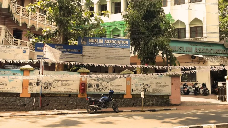 മുസ്ലിം ലീഗ് മന്ത്രിമാരെ ഇന്നറിയാം; പാർലമെന്ററി പാർട്ടി യോഗം പാണക്കാട് തങ്ങളുടെ നേതൃത്വത്തിൽ