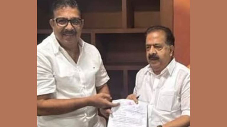 വടകര 'കാഫിര്‍' സ്‌ക്രീന്‍ഷോട്ട് കേസില്‍ പുനരന്വേഷണം; വരുന്നത് ഷൗക്കത്തലിയെപ്പോലുള്ള കരുത്തര്‍, സി.പി.എം. ക്യാമ്പുകളില്‍ അങ്കലാപ്പ്