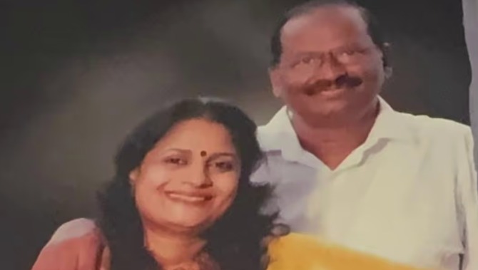 മടക്കയാത്രയ്ക്ക് മണിക്കൂറുകള്‍ മാത്രം ബാക്കി; കടയ്ക്കലില്‍ പ്രവാസി ദമ്പതികളെ വീടിനുള്ളില്‍ മരിച്ച നിലയില്‍ കണ്ടെത്തി; അഞ്ചുമുക്ക് സ്വദേശികളായ സുഗതന്റേയും ലതയുടേയും മരണകാരണം അവ്യക്തം