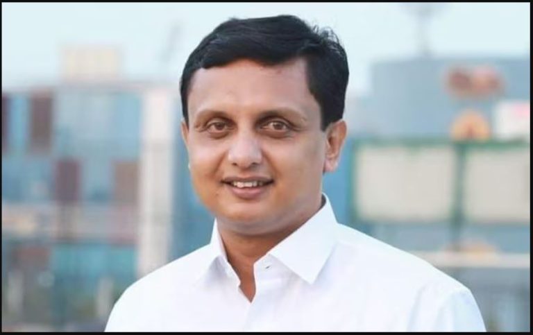 സത്യപ്രതിജ്ഞാ ചടങ്ങിൽ വന്ദേമാതരം മുഴുവനായും ആലപിച്ചതിൽ ആശങ്കയുമായി പി.എ. മുഹമ്മദ് റിയാസ്