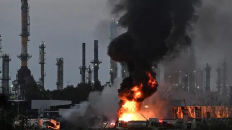 us-israel-iran-war-latest-update-drone-strike-sparks-fire-near-uaes-barakah-nuclear-power-plant-in-abu-dhabi-was-radiation-safety-affected