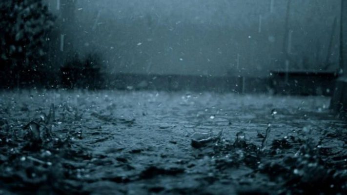 സംസ്ഥാനത്ത് വരുന്ന അഞ്ച് ദിവസത്തേക്ക് ശക്തമായ മഴ ; ജില്ലകളിൽ റെഡ്, ഓറഞ്ച്, യെല്ലോ അലേർട്ടുകൾ